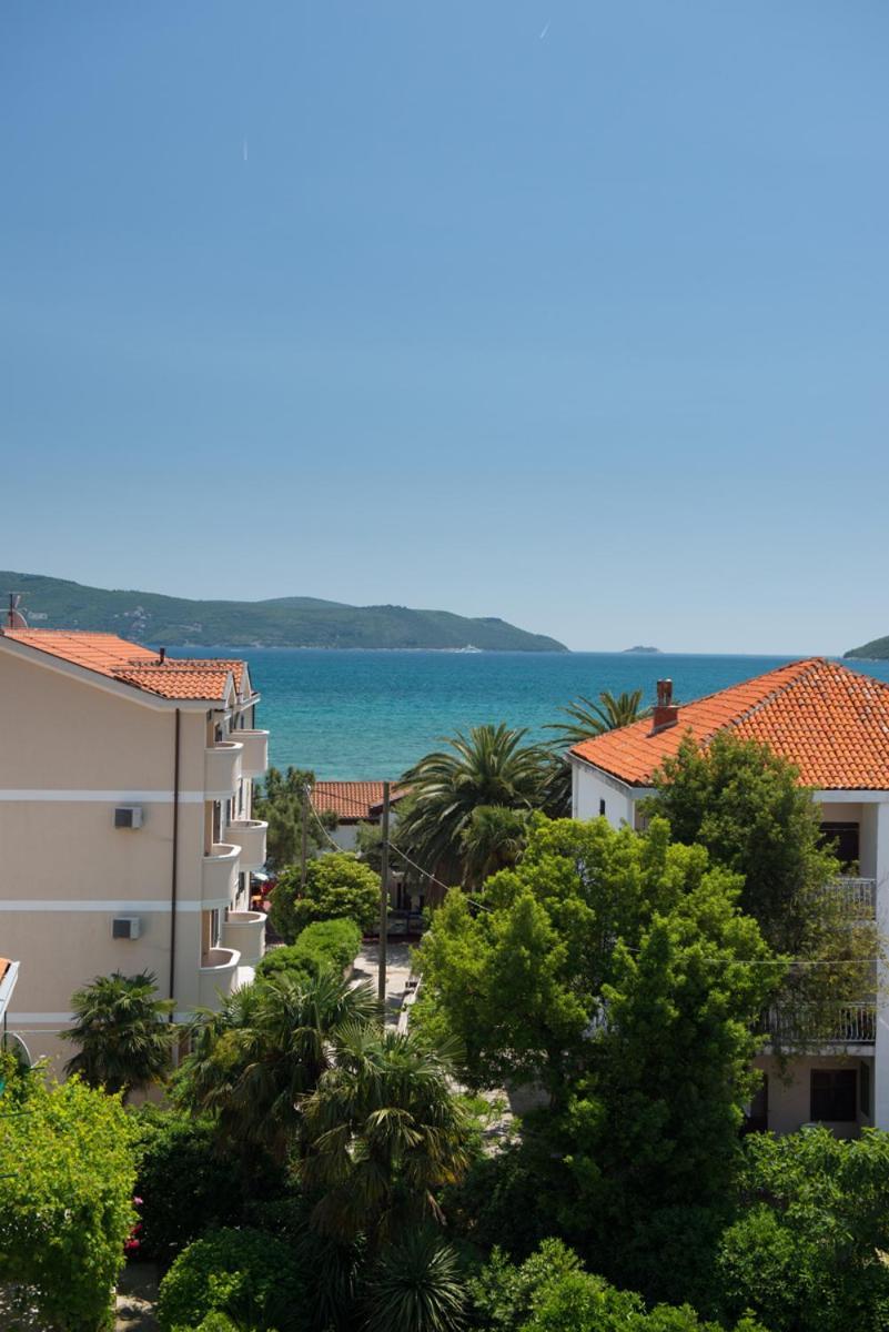 Apartments Grifone Lux Herceg Novi Buitenkant foto