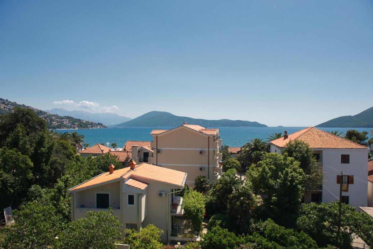 Apartments Grifone Lux Herceg Novi Buitenkant foto