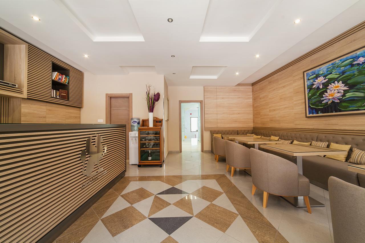 Apartments Grifone Lux Herceg Novi Buitenkant foto