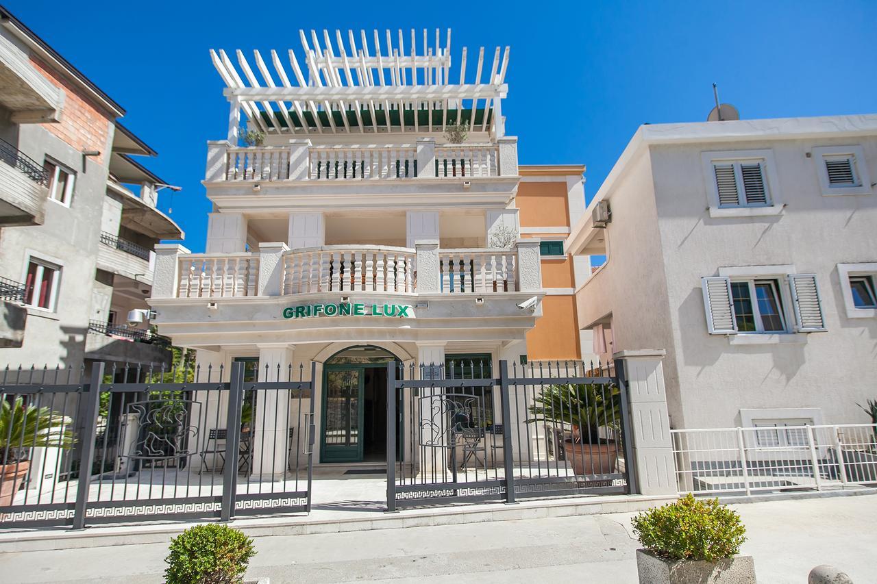 Apartments Grifone Lux Herceg Novi Buitenkant foto
