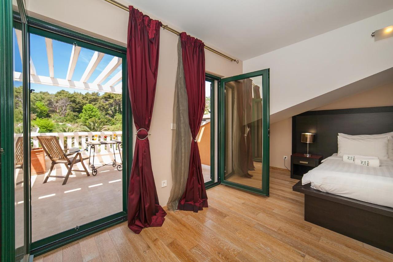 Apartments Grifone Lux Herceg Novi Buitenkant foto